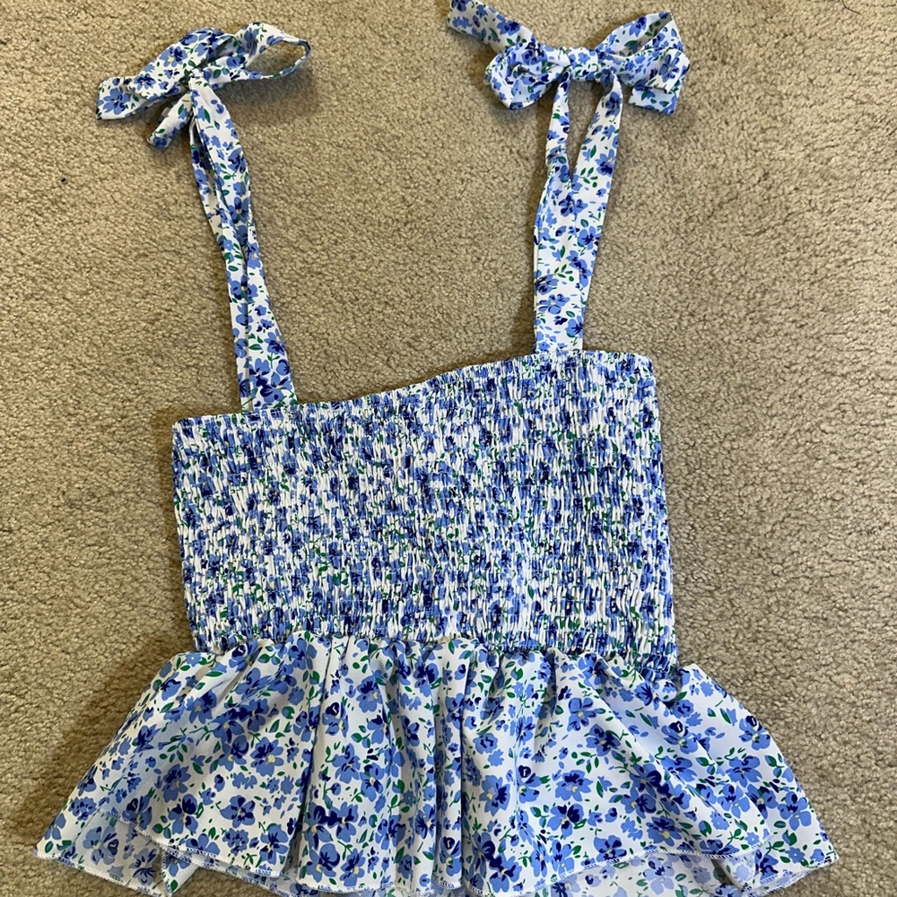 SHEIN Blue Floral Top